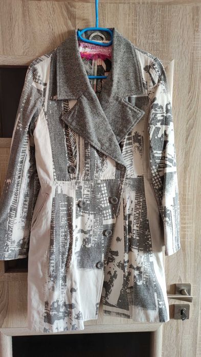 Стилно палто с щампа