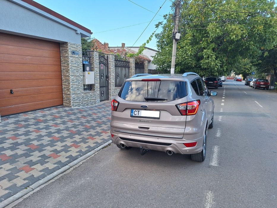 13.400 € ! FORD KUGA VIGNALE ! 90.000 KM ! CUTIE AUTOMATĂ ! 4X4 ! CA NOUĂ ! 2018 ! PLAFON PANORAMIC / PIELE / Unic Proprietar /Full