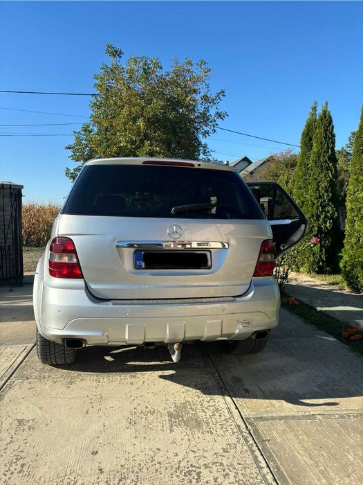 MERCEDES-BENZ ML-Class