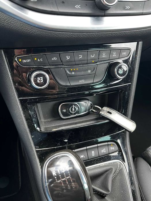 Opel Astra 2019 Sports Tourer+ 1.6 CDTI