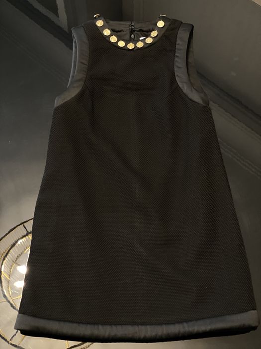 Платье Шведского бренда