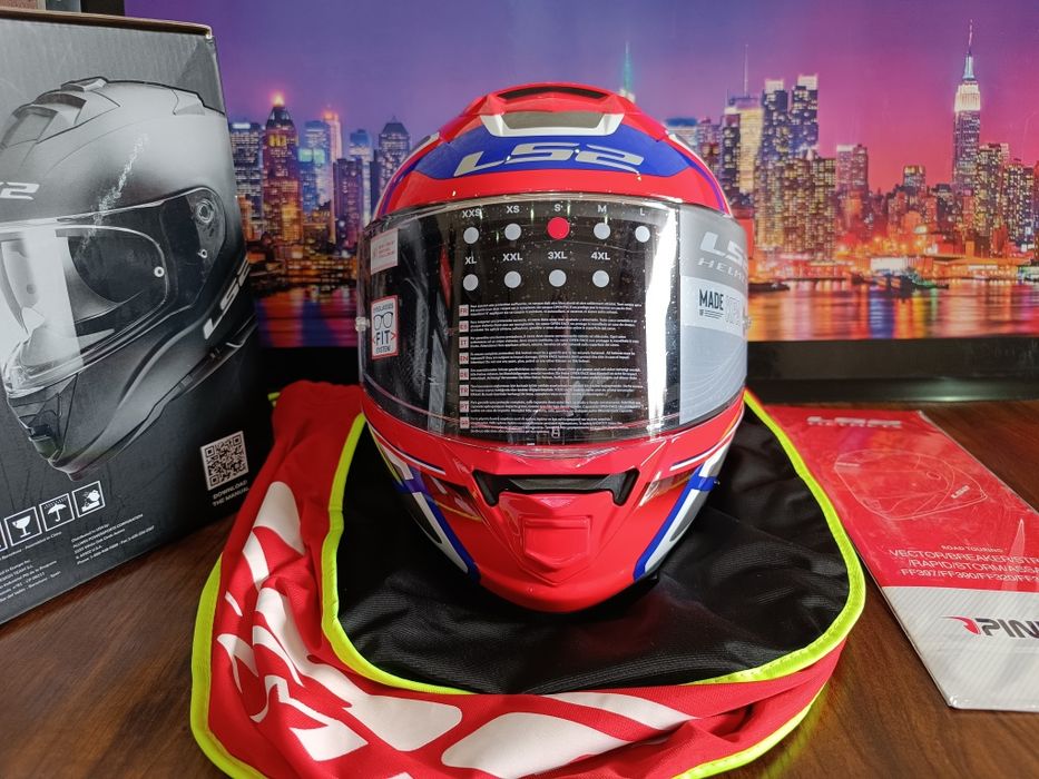 Мото шлем от бренда LS 2 assault