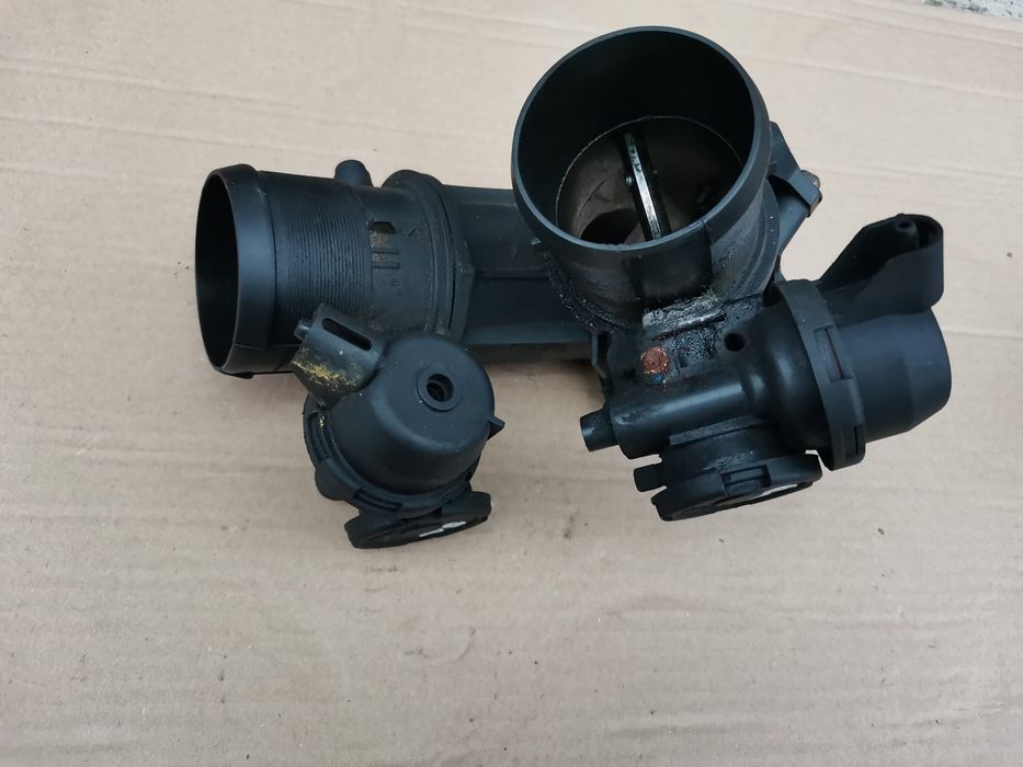 Clapeta accelerație 9684269380 peugeot 407 307 citroen c5 c4 2.0 rhr