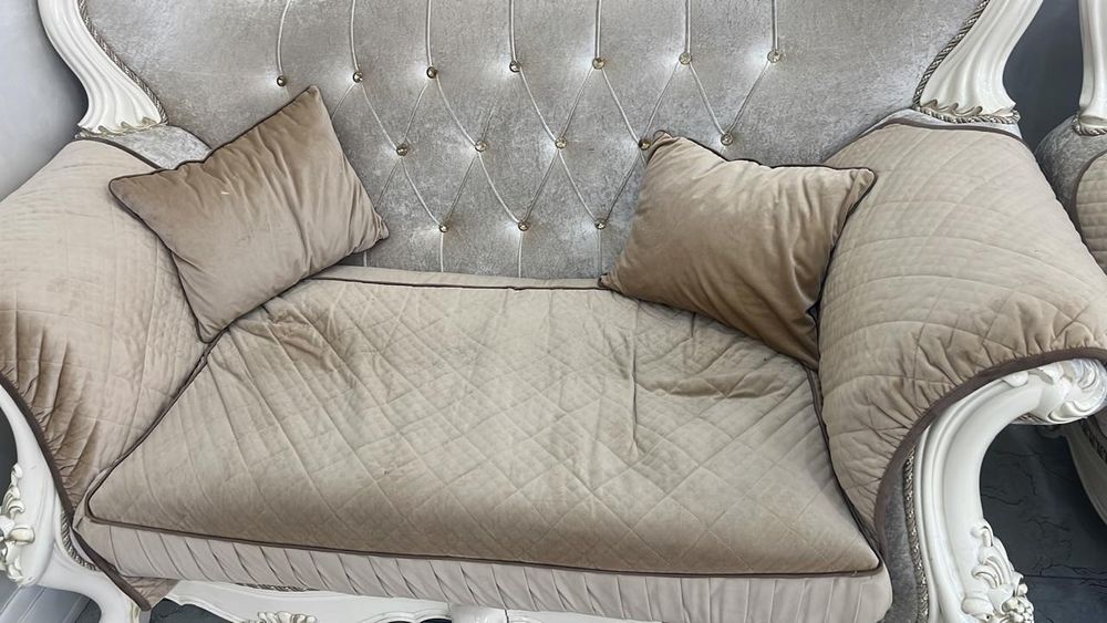 Продается диван 2