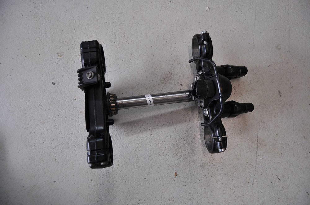 Radiator Aprilia Pegaso 2001