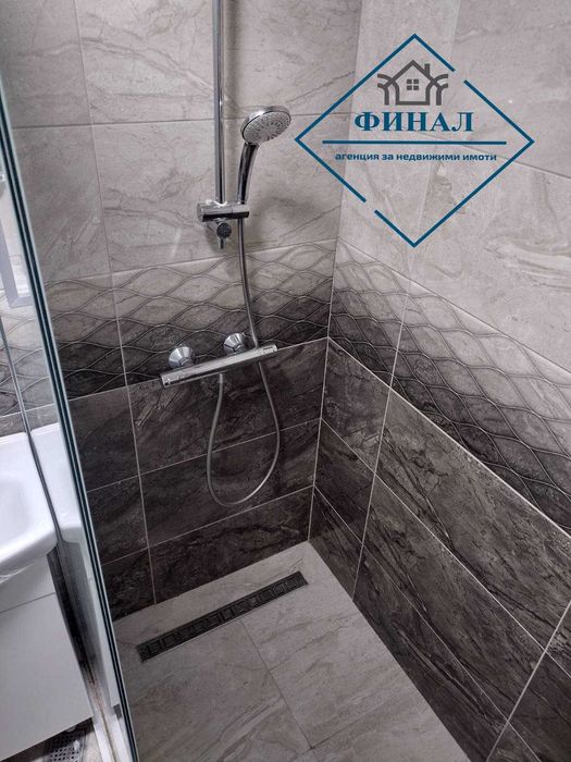 Продава се Двустаен апартамент в Шумен, Боян Българанов 2 - 64 кв.м за 1594 €/кв.м - Снимка #10