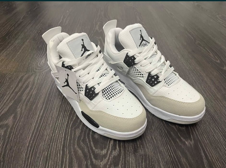 Jordan 4 Military Black Produs NOU