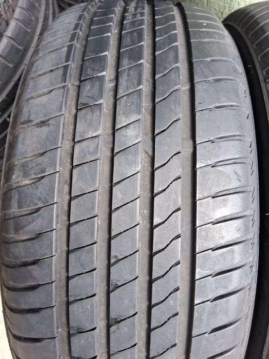 215 55 16 Firestone 93V