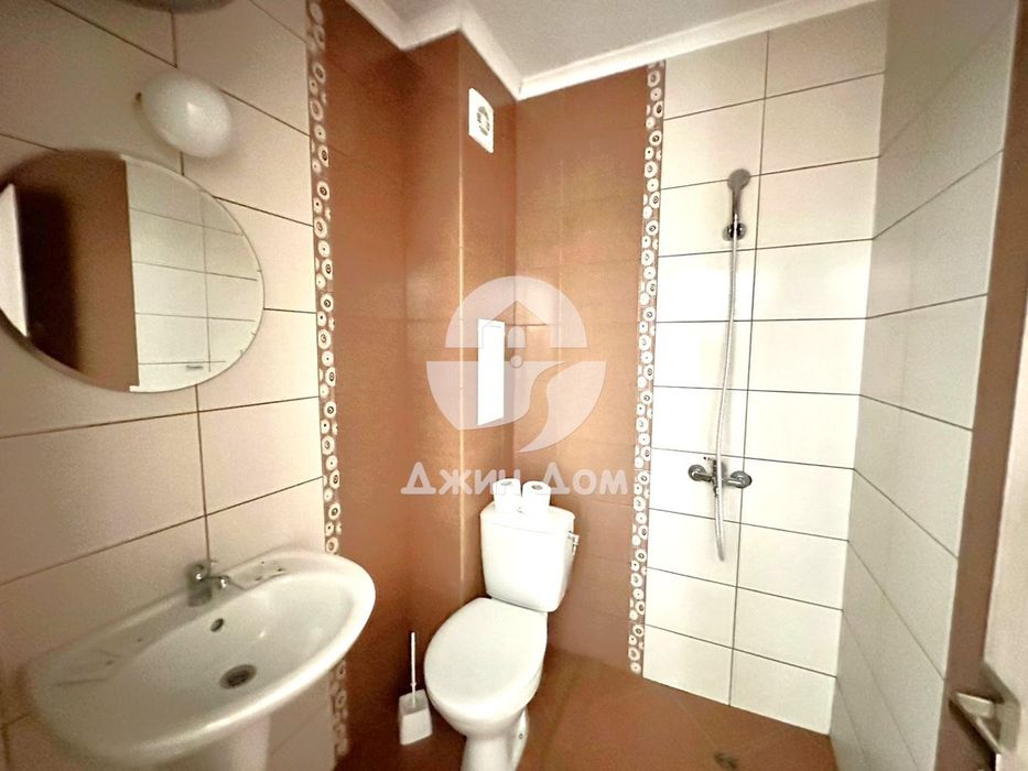 Продава се Двустаен апартамент в к.к. Слънчев бряг - 49 кв.м за 1266 €/кв.м - Снимка #4