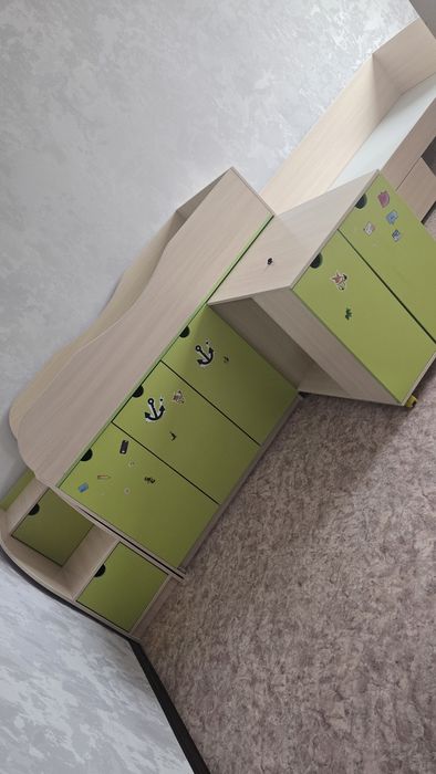 Продам кровать чердак