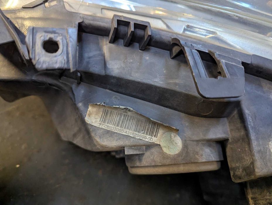 Халогенни фарове за Peugeot 307 фейслифт