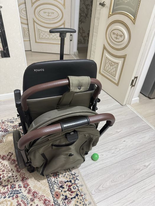 Продается Коляска детская прогулочная