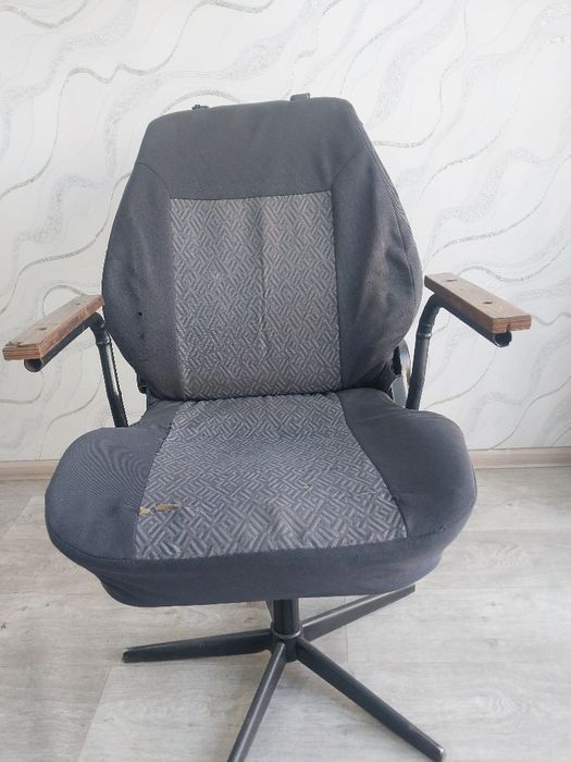 Sartaroshlar uchun kreslo