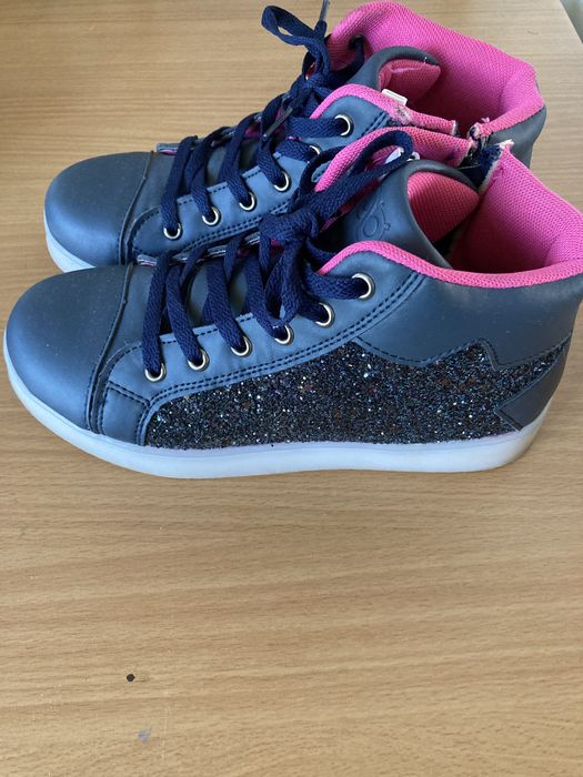 Ботинки для девочки