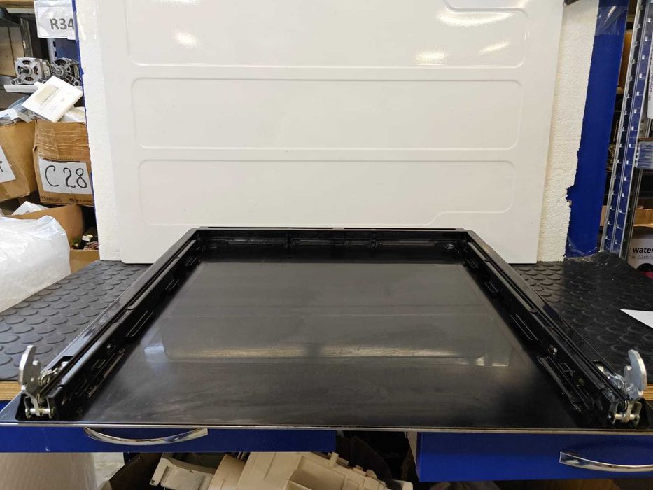 Geam exterior , usa sticla cuptor Whirlpool W7OM44S1P dimensiuni 59.5 x 48 cm C00522028 cu maner / H4