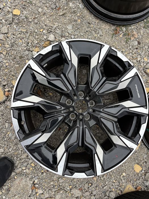 Джанта BMW G60 G61 G68 I5 5X112  21 цолаINDIVIDUAL