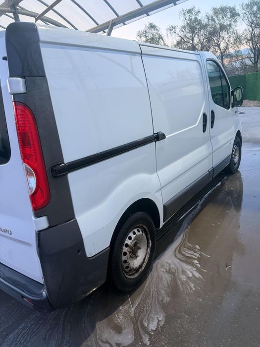 Opel Vivaro 2012