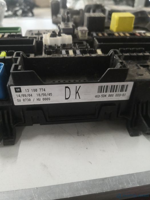 Panou Sigurante Opel Astra H (L48, A04) [ 2004 - 2014 ] Oem 13180774