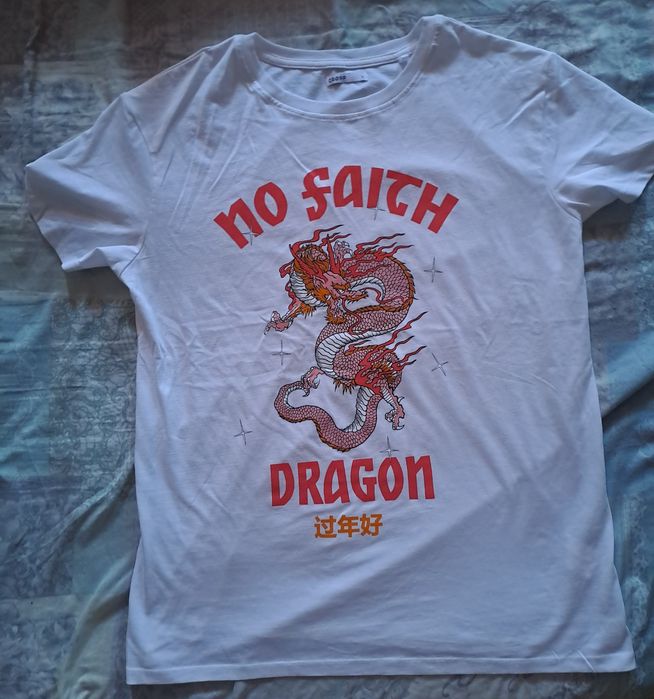 Дамска тениска с дракон