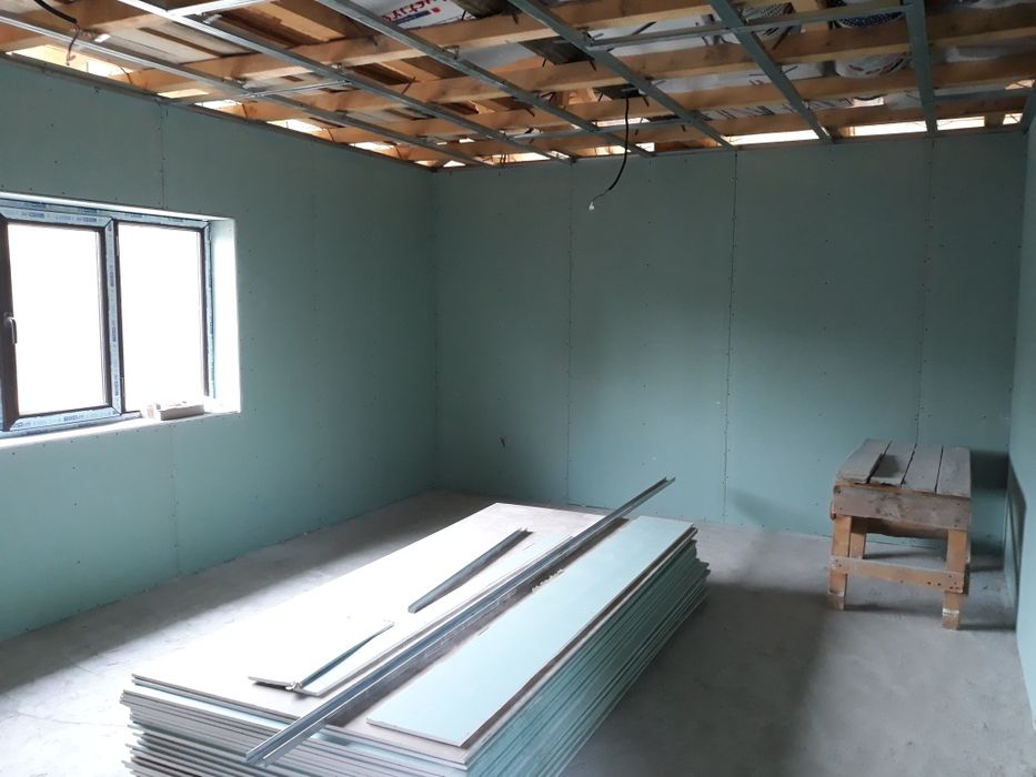 Meserias in construcții și renovari.