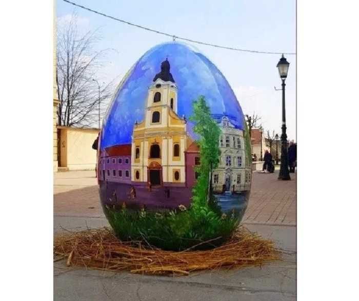 Iluminat Festiv Paste, decoratiuni luminoase Paste, figurine luminoase