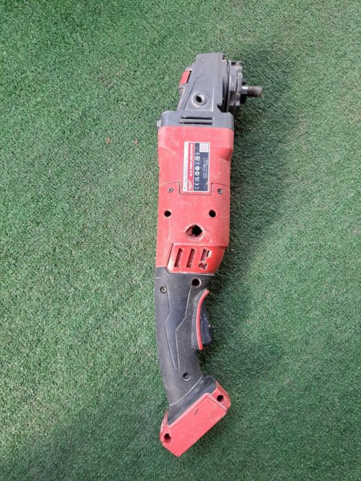 Milwaukee m18 defect FLAG230XPDB