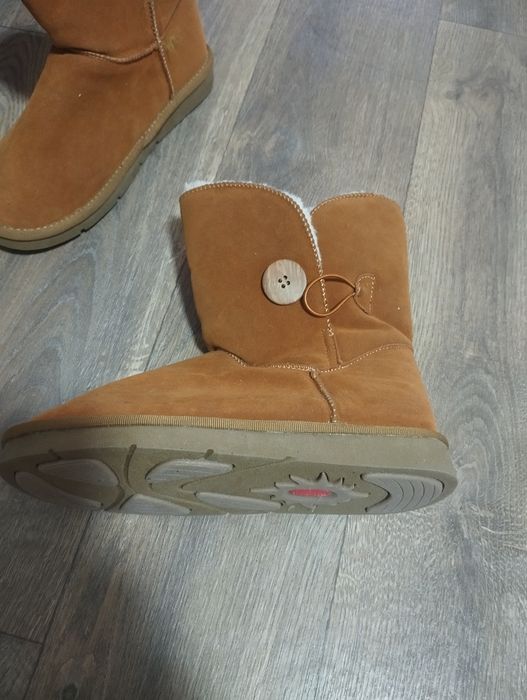 Рыжие Уги 38 размер