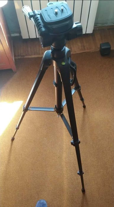 Штатив-трипод 1,5м