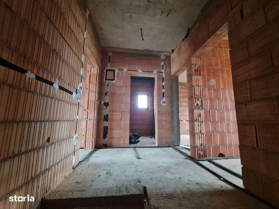 Duplex Nou Finalizat! De Vânzare în Vladimirescu! Com.0%.