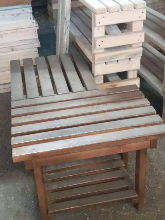 Банные столы с лавочками