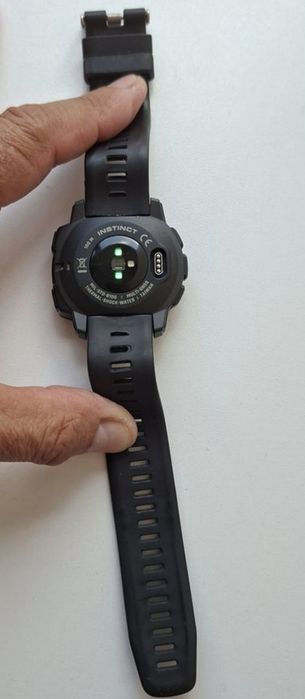 Smartwatch Garmin Instinct in stare excelentă