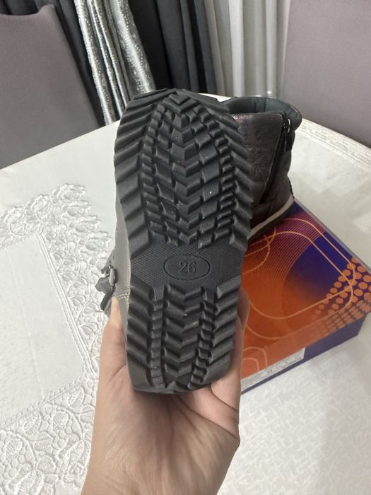 Зимние детские сапоги