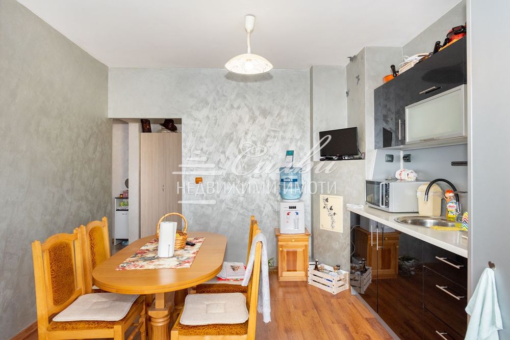 Двустаен апартамент - кв. Добруджански!