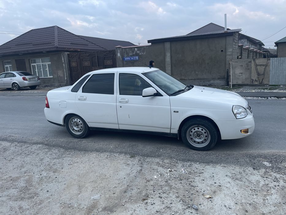 Лада приора 2013