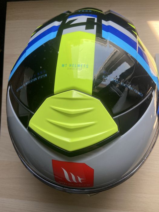 Мото каска MT Thunder 4 Ergo E17 Gloss