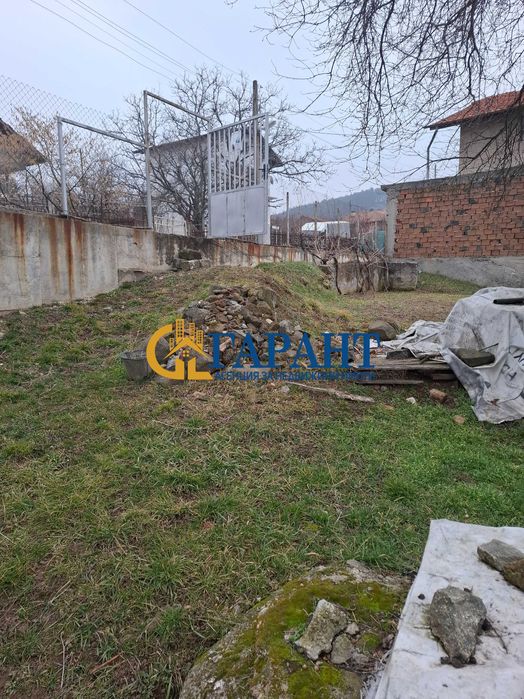 Продава се Парцел в Радомир - 750 кв.м за 58 €/кв.м - Снимка #6