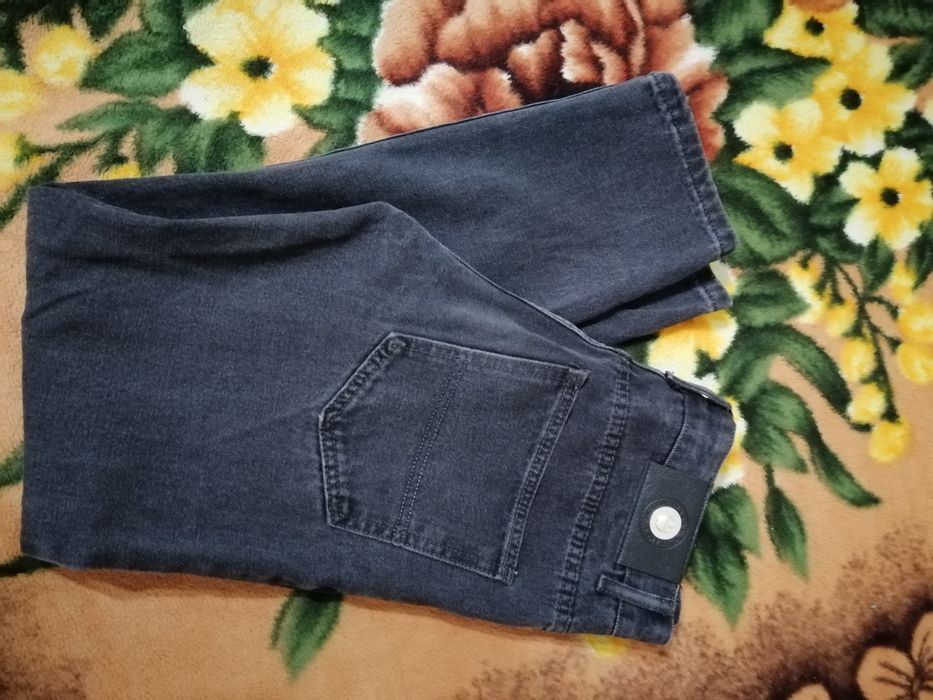 Продаю брюки мужские