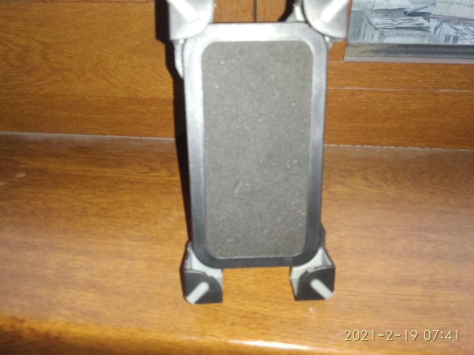 Продам держатель телефона для велосипеда или мотоцикла