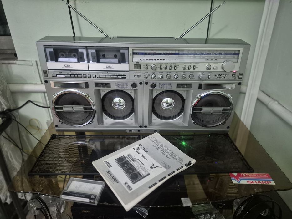 Кассетная магнитола Sharp