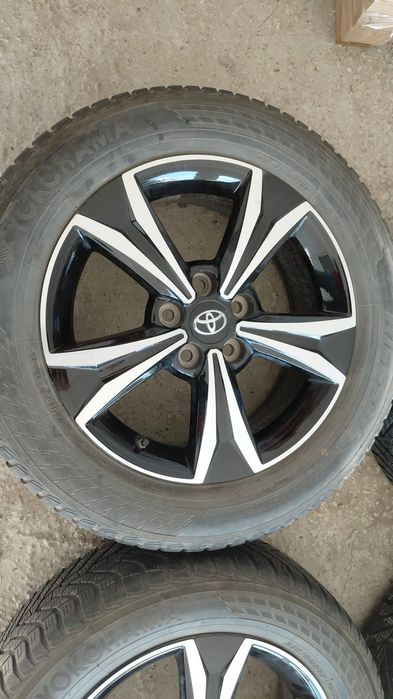 Jante Toyota Yaris Cross, chr 17' /18'