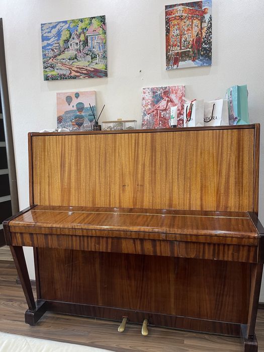 Продам фортепиано