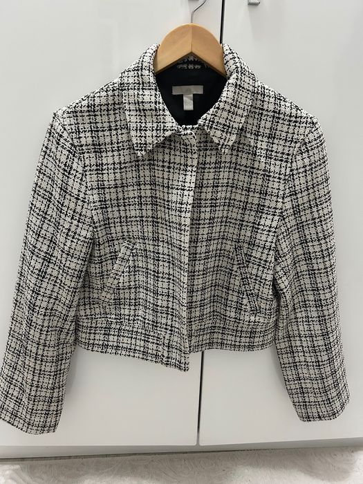 Дамско късо сако