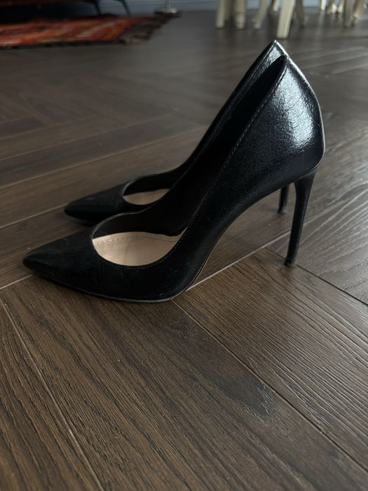 Туфли Zara лаковые в отличном состоянии