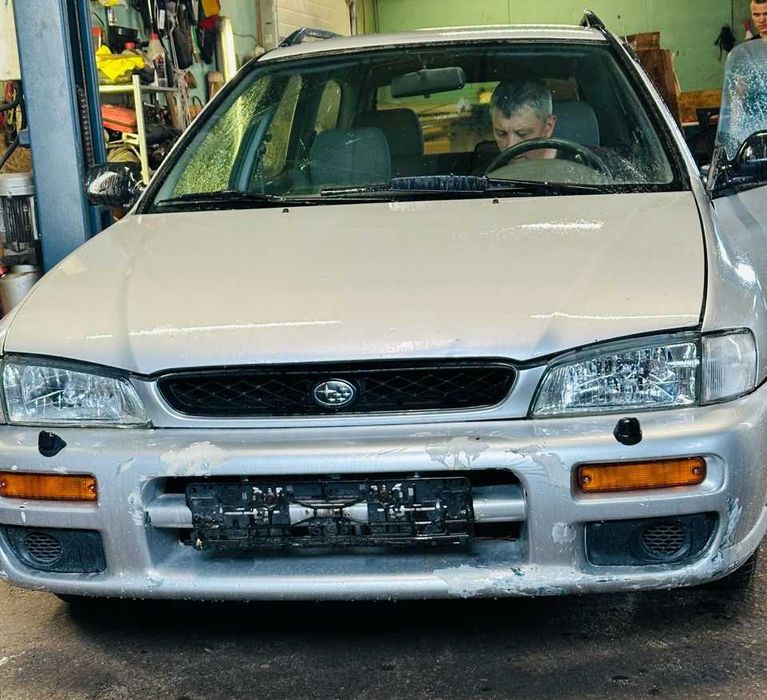Двигатель Субару Импреза (impreza) в навесе привозной европеец