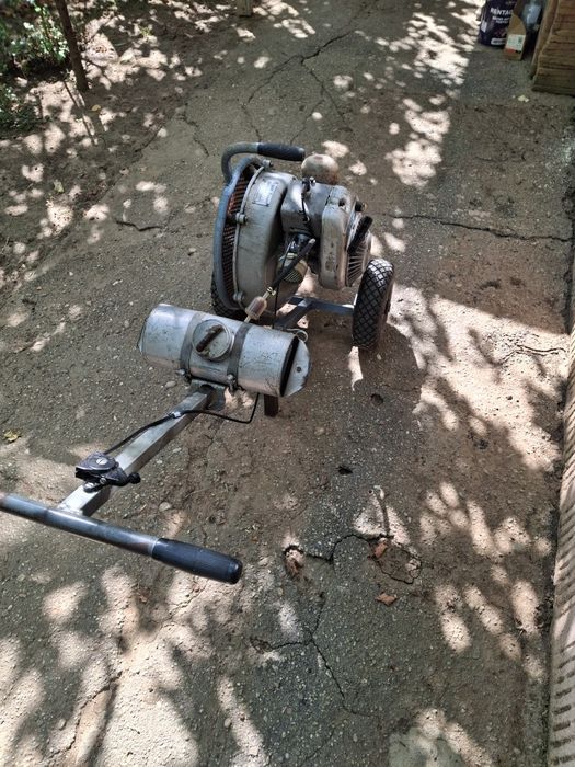 Suflanta frunze benzina