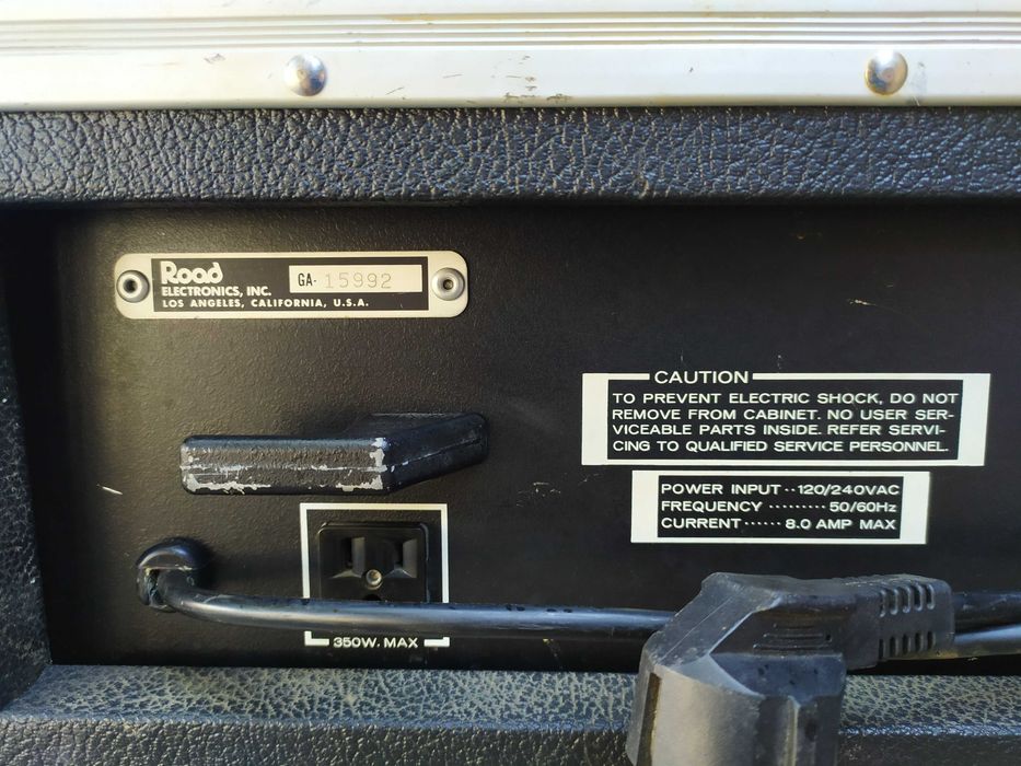 Усилвател,глава за бас китара Rickenbacker Road 440-USA