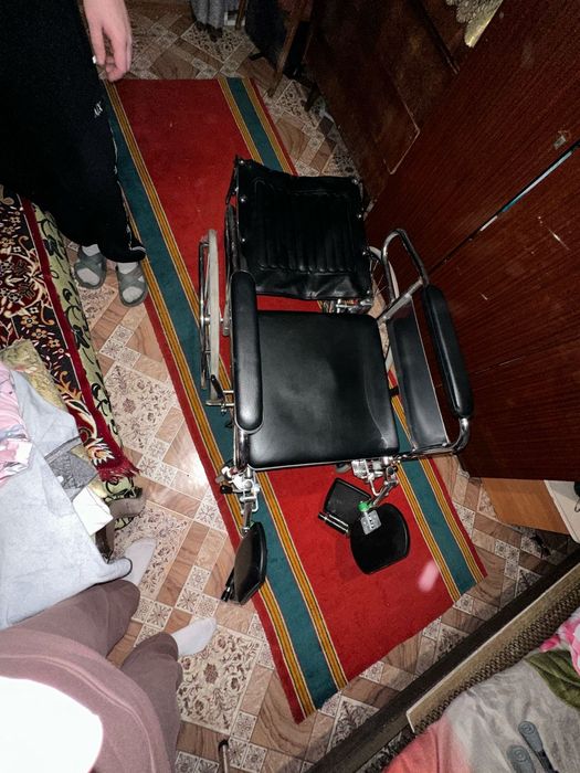 Инвалидная коляска