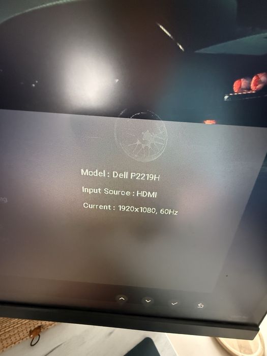 Vand suport monitoare + monitoare + docking station