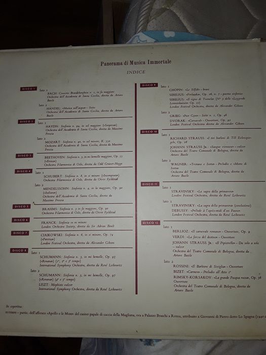 Album de 12 discuri