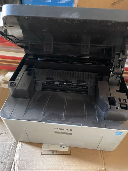 Принтер Samsung Xpress M2070